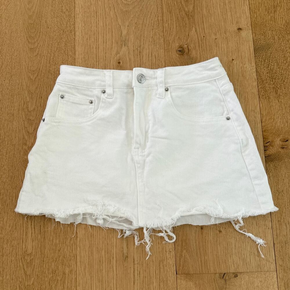 Elleven Mini Skirt Raw Hem Size XS White